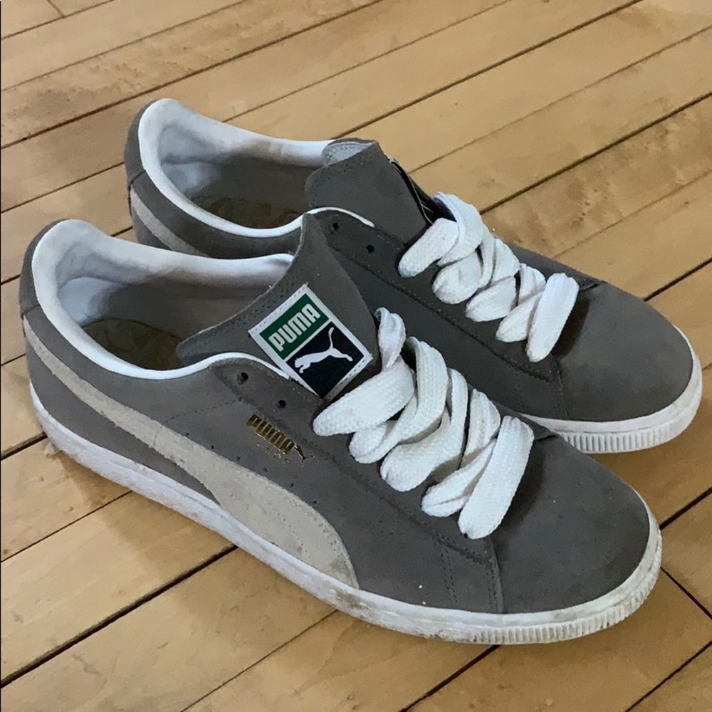 Men’s Puma sneakers
